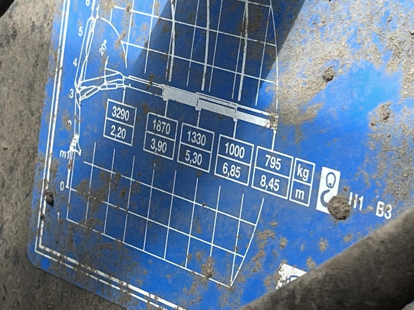 ./imagenes/INVOICE/2019/17415/CAMION INTERNATIONAL 4400 6X4 CON GRUA ARTICULADA COPMA 2000  (53).JPG